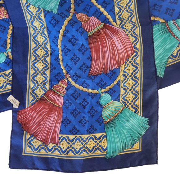 Vintage Avon 1980s Scarf Made in Italy Excusively for Avon Rectangle 11" x 54" - Picture 4 of 10